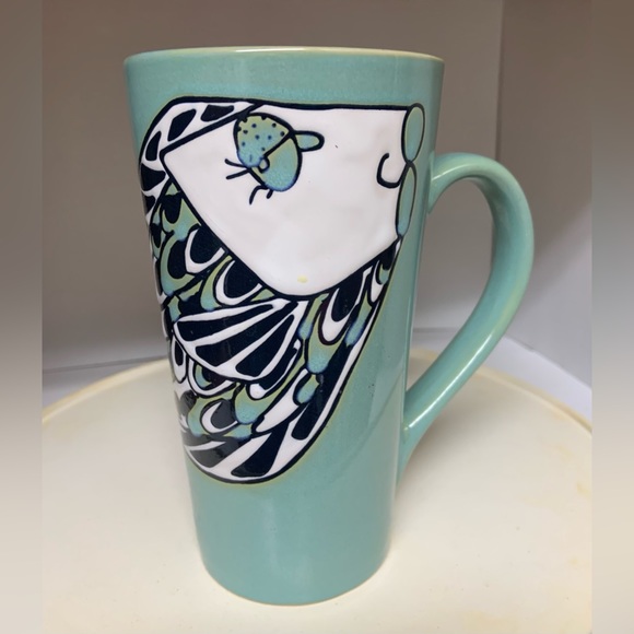 Spectrum 16 oz Teal Green Fish Ceramic Latte Coffee Mug Tall 5-7/8 in. Embossed - Picture 1 of 3